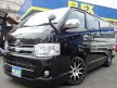 ハイエース200 TRH200V-SRPE 新車ハイエースVスーパーGLブラック!!新作ESSEX18インチアルミ、GPOフロントリップスポイラー、65ミリローダウン、黒木目パネルSET、革調シートカバー、LEDテール!ナビパッケージ仕様!!
