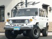 ランドクルーザー70 HZJ77HV 【走りの五速MT&デフロック】【シュノーケル&魅惑のFミラー】【純正ホワイト!】【クイックシフト】【カンサス公認車両】