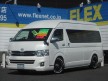 ハイエース200 CBA-TRH224W 新車ハイエース グランドキャビン入庫です!!人気のパールホワイトにローダウン済!! MJ20インチブロンズAW&ファルケンタイヤ装着!