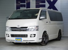 トヨタ ハイエース200スーパーGL 20年 ハイエースV スーパーGL ロング WリクライニングベットKIT レベルソン16AW 2インチダウン 黒木目パネルSET シートカバー コーナーパネル ワンオーナーで車検もタップリ極上車!
