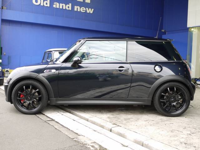 -BMWミニ COOPER S-