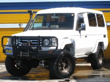 トヨタ ランドクルーザー70大陸巡洋艦　ランドクルーザー７５ＲＶ　トゥループキャリア 【岡山店限定フェア開催中!!】ランドクルーザー７５ＲＶ　大陸巡洋艦『７５ＲＶ』この迫力は・・・興奮が抑え切れません!!