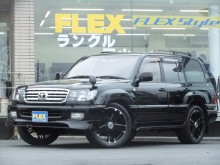 トヨタ ランドクルーザー100VX-LTD Gセレクション ランクル100の入庫です☆ブラックオールペイント☆HDDナビ☆本皮パワーシート☆