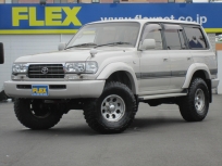 ランドクルーザー80VX-LTD 【後期モデル】【パールホワイト】【腰下同色ペイント】