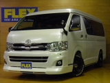 トヨタ ハイエース200スーパーＧＬワイドＶ　４ＷＤ　