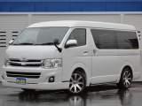 トヨタ ハイエース200ﾜｺﾞﾝＧＬ　４ＷＤ　