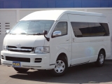 トヨタ ハイエース200グランドキャビン　４ＷＤ車