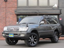 トヨタ ランドクルーザー100VX-LTD ランドクルーザー１００【VX-LTD】【ディーゼルターボ】【３インチアップ】【BEAST１８インチ＆３３ロードベンチャー準備中】