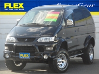 スペースギアシャモニー デリカスペースギア　ＰＤ６Ｗ　シャモニー　３０００Ｇ　８人乗り！３インチＵＰ！８０ｍｍオバフェン！１６インチクラシックⅡ