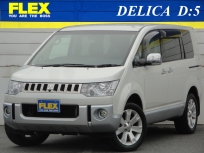 デリカ　Ｄ：５シャモニー　４ＷＤ デリカＤ：５　ＣＶ５Ｗ　２４００Ｇ　シャモニー　８人乗り！ＨＤＤナビ（地デジ対応）！ＦＳＢカメラ！サブバッテリーシステム