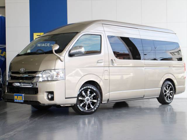 4型 新車未登録 ハイエースグランドキャビン4WD フルカスタム!! -ハイエース200 グランドキャビン-