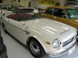 日産 フェアレディSR311