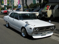 スカイラインGT-X またまたイカしたシャコタンヨンメリ入庫!!ソレタコデュアルに車高調装備!!オマケにパワステ付き!!車検たっぷり!!お勧め!!