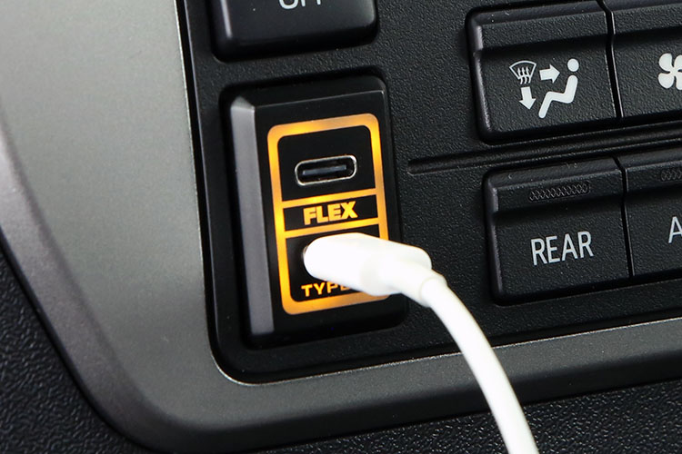 67 ROKU NANA Power USB Socket 急速充電(Type-C)