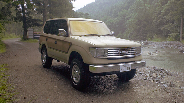 LIFE STYLE 02 ふたりを少年にした渓流釣り　American Classic LAND CRUISER PRADO