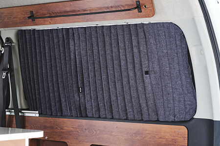 遮光性の高いカーテン