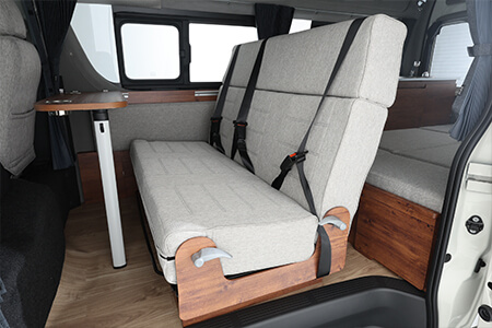 移動時に嬉しい2列目シート