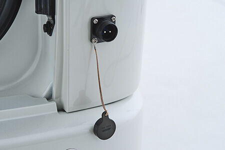 充電に便利な外部電源