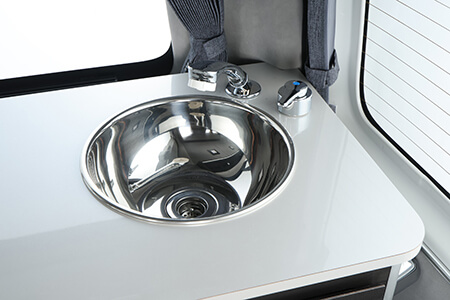 野菜や食器を洗える丸いシンク