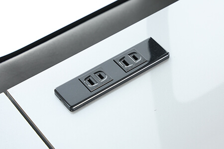 キッチンカウンター上には便利なコンセントを完備