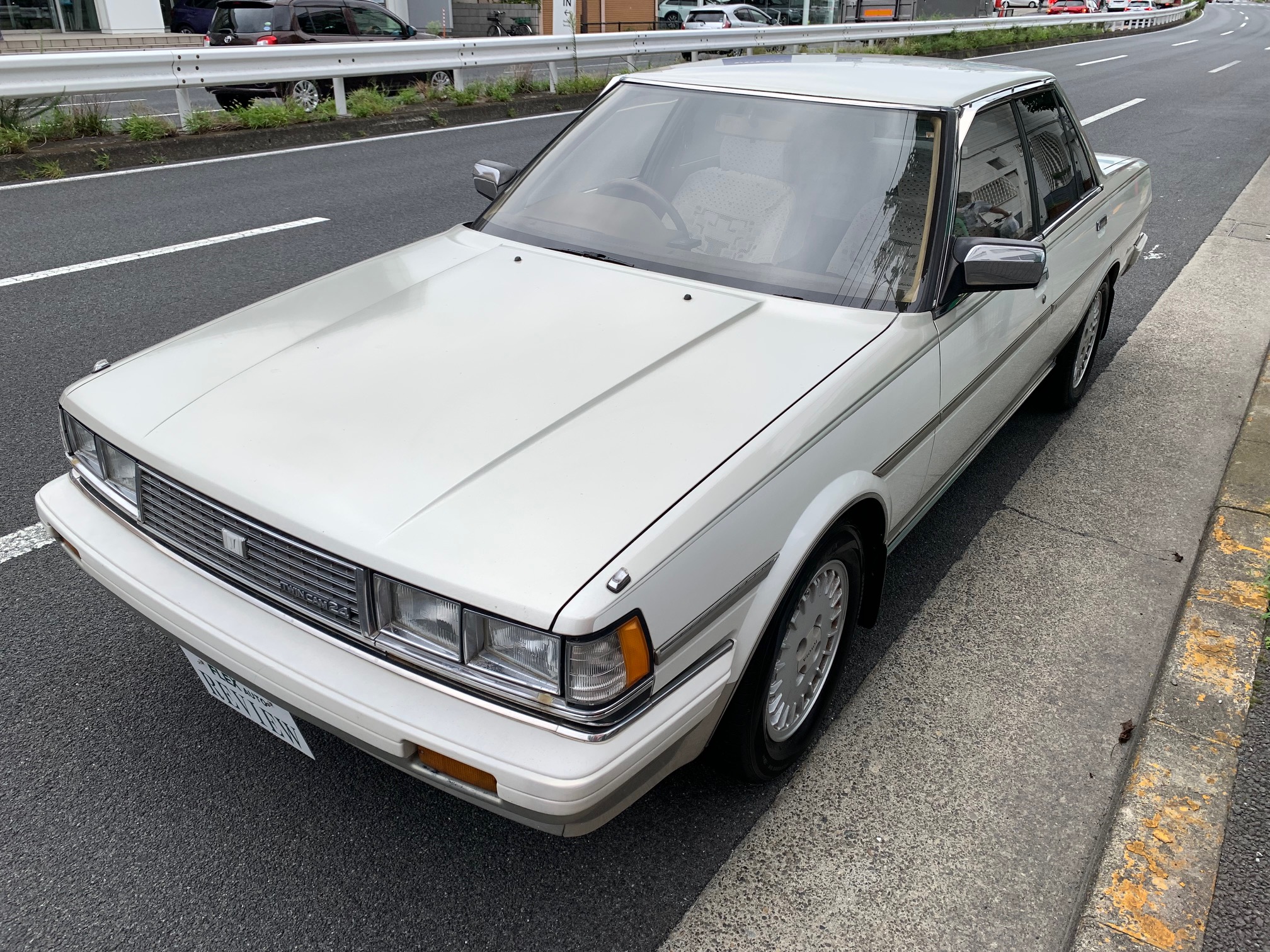 GX51 クレスタ トランク パーツ
