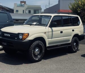 【🚘ランドクルーザープラド２．７TXリミテッド４WD💛】