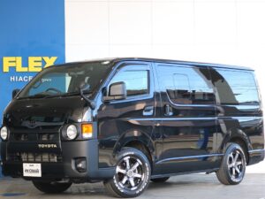 🚩入庫☛【厳選仕入中古車】ハイエースバンS-GL　ダークプライムⅡガソリン２WD ブラックで車中泊仕様のお車ご入庫致しました♪♪(XP3198)