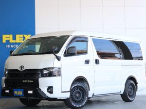 🚩入庫☛【厳選中古車】ハイエース　ワゴン　パールホワイト　ガソリン4WD　 アレンジAS架装のオフロードカスタム車が入庫致しました☆☆(XP3280)