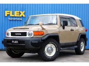 入庫！FJクルーザー🗻【ベージュ】