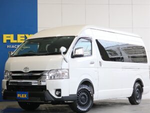 🚩入庫☛【厳選仕入中古】ハイエース　グランドキャビン　パールホワイト　ガソリン4WD 荷物もたくさん積めて人もたくさん乗れるめちゃくちゃ希少なお車入庫致しました☆☆(XP3268)