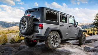 売れてるのはコレ トヨタ Fjクルーザー ジープラングラーjk 両車の魅力を徹底比較 売れてるのはコレ トヨタ Fjクルーザー ジープラングラーjk 両車の魅力を徹底比較