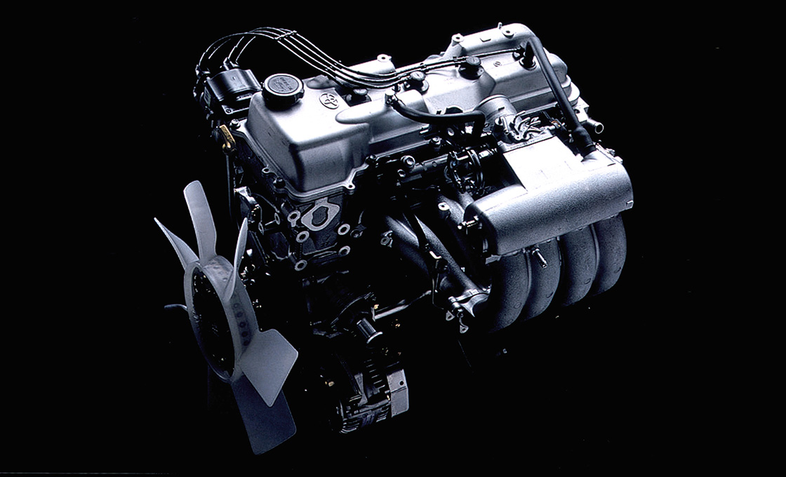 3RZ-FEエンジン