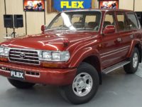 名車トヨタ ランクル80をリノベーション! 新車と見間違うコンディションへ