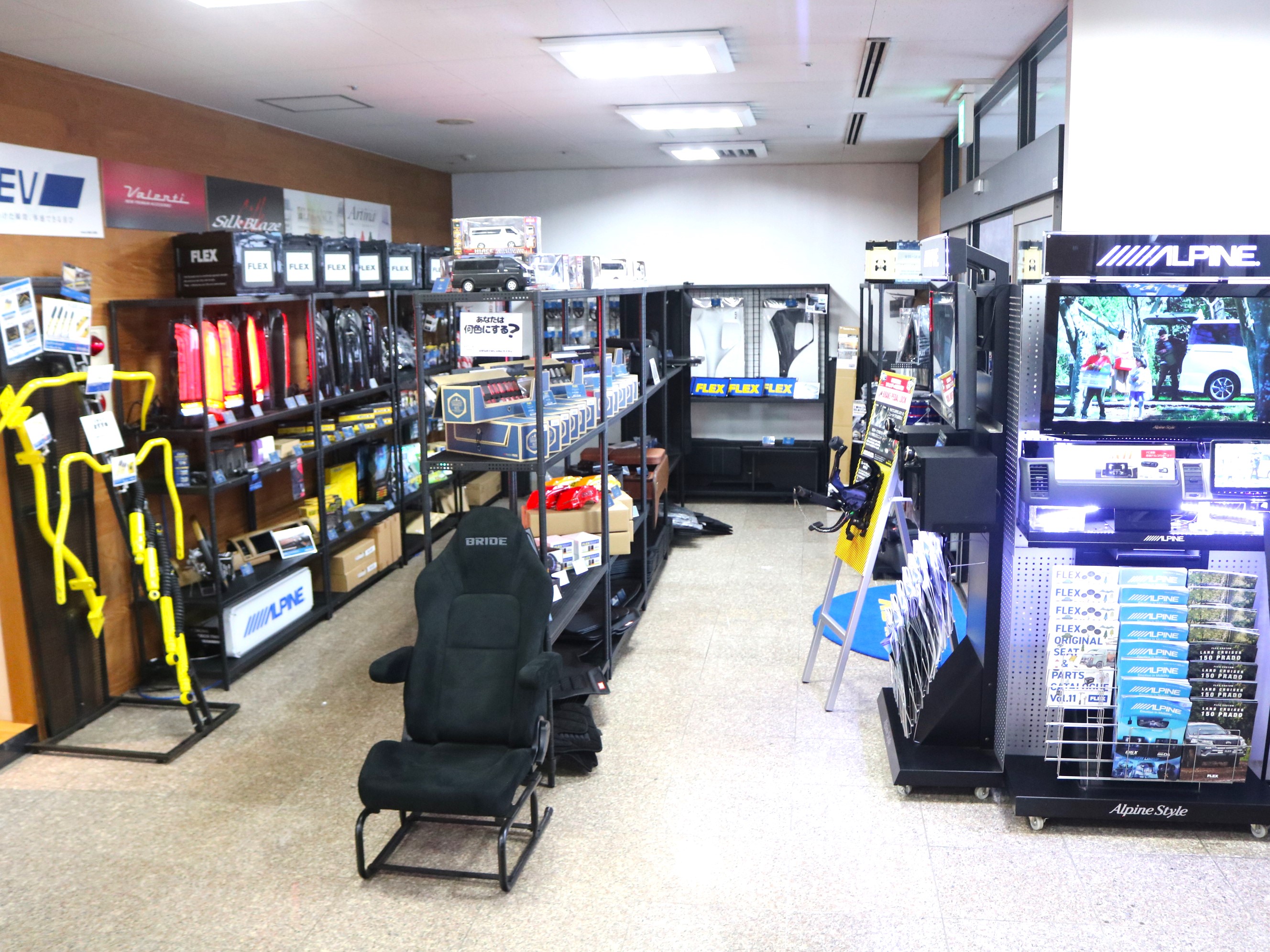 ハイエース札幌西店(8枚目)