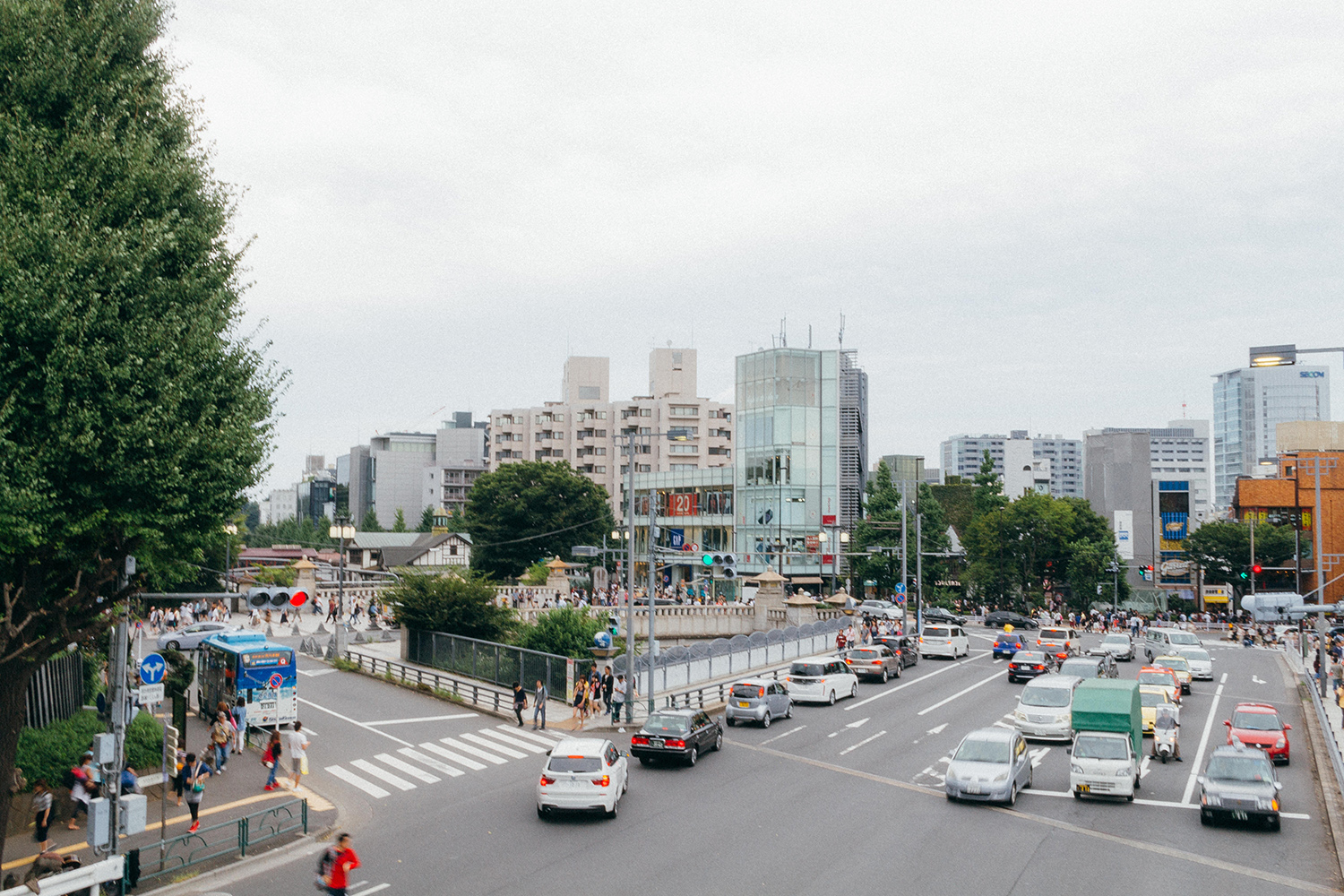 交差点での徐行