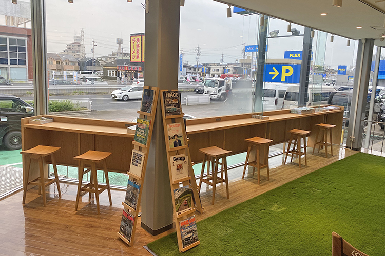 FLEX ハイエースベース名古屋店