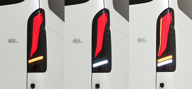 FLEX オメガ LEDテールランプ Ω