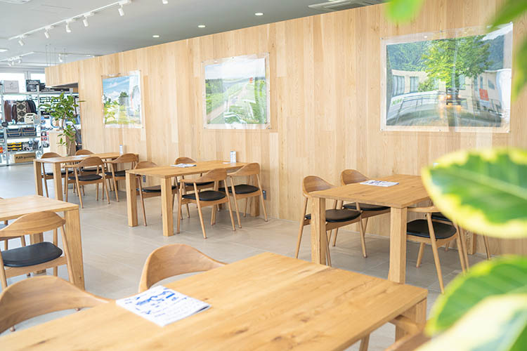 FLEX ハイエース福岡店