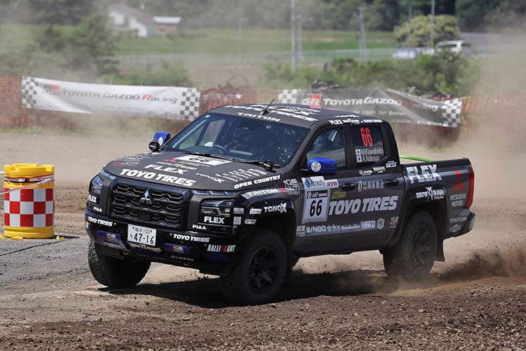 FLEX SHOW AIKAWA Racing トライトン Rally Spec ラリーカムイLEG1