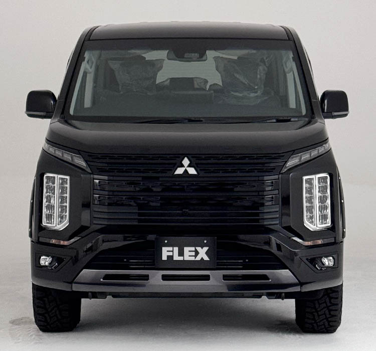 デリカD:5 FLEXカスタムコンプリート