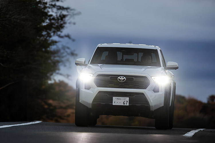 USトヨタ・タコマ TRDスポーツ