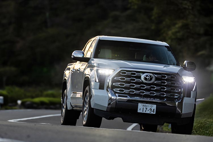 タンドラの燃費